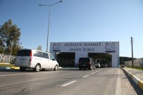 AVUSTRALYA BAŞBAKANI - Antalya'da Hayat Normale Döndü