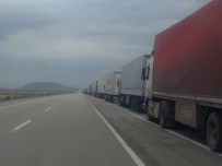Gürbulak'ta Tır Kuyruğu