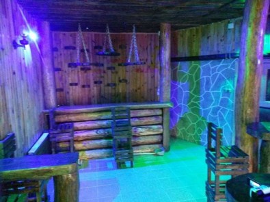 Kendi Eliyle Yaptığı Motelini Satışa Çıkardı