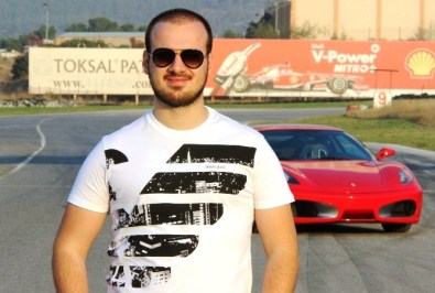 Sevdiklerinize En Özel Hediye Açıklaması Ferrari