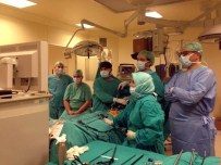 DİYALİZ HASTASI - Türkiye'de İlk 'Laparoskopik Böbrek Nakli' Samsun'da Yapıldı