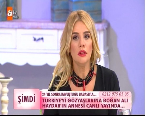 Esra Erol'un programında deprem anı canlı yayına böyle yansıdı