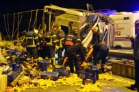 Devrilen Kamyonda Sıkışan Sürücü Hayatını Kaybetti