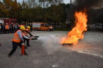 YANGIN TATBİKATI - Kartepe Belediyesi'nde Yangın Tatbikatı