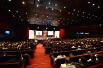 BÜLENT ECZACIBAŞI - SAÜ Rektörü Elmas'a Mükemmellik Elçisi Ödülü Verildi