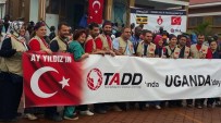 DİŞ MUAYENESİ - Türk Doktorlar Uganda'da Binlerce Kişiye Şifa Dağıttı