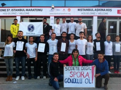 Vodafone İstanbul Maratonu'nda Kadına Yönelik Şiddete Dur Denildi