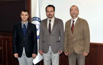 KORNEA NAKLİ - ADÜ Rektörü Bircan, Kornea Naklini Gerçekleştiren Ekibi Kutladı