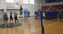 İKINCI LIG - Düzce Belediyespor Voleybol Takımı Deplasmanda