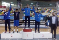 İosb Meslek Lisesi Güreşte İkinci Oldu