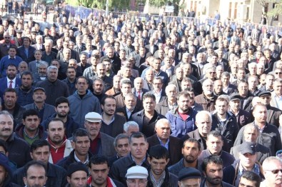 AK Parti Iğdır Milletvekili Aras Partililerle Buluştu