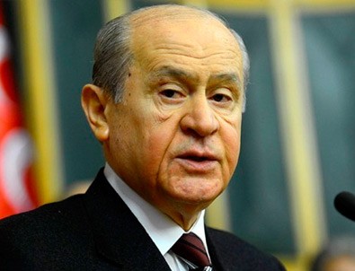 Bahçeli'nin koltuğu sallanıyor