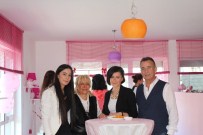 SANAT ESERİ - Cookıe And Love Rengarenk Bir Organizasyonla Kapılarını Açtı