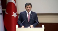 KABİN MEMURLARI - Davutoğlu, kurtarılan THY personelleriyle görüştü