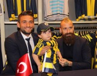 RAUL MEIRELES - Fenerbahçe'nin Yıldızları Adana'da Taraftarlarıyla Buluştu