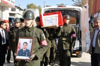 Kaza Kurbanı Uzman Çavuş Öztürk Toprağa Verildi