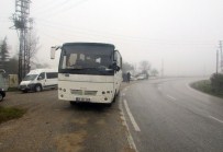 SAÇ BAKIMI - Öğrenci Servisi Kaza Yaptı Açıklaması 4 Yaralı