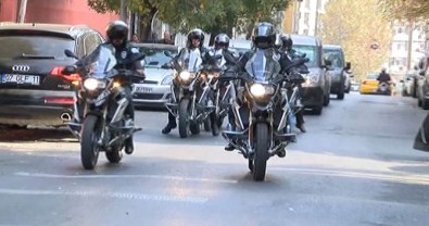 Okullar Artık Onlara Emanet