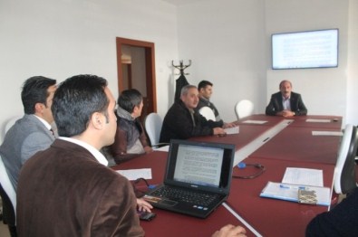 Turhal'da İnternet Kafe İşletmecilerine Eğitim
