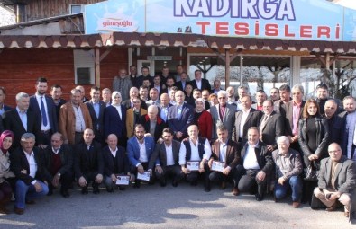 Bakan Işık AK Parti Gölcük Teşkilatıyla Buluştu