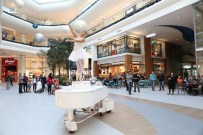 PANDOMİM - Carillion Pandomim Bale Gösterisi Akasya Acıbadem'de İlk Kez İzleyiciyle Buluştu