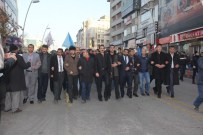 YAŞLI GENÇ - Erzurum'da Ülkü Ocakları Türkmen Dağı'nda Yaşanan Katliamı Protesto Etti