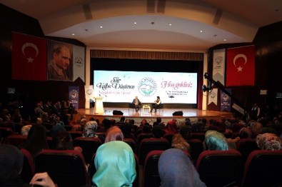 Talas'ta Şiir Ve Söyleşi Dolu Unutulmaz Gece