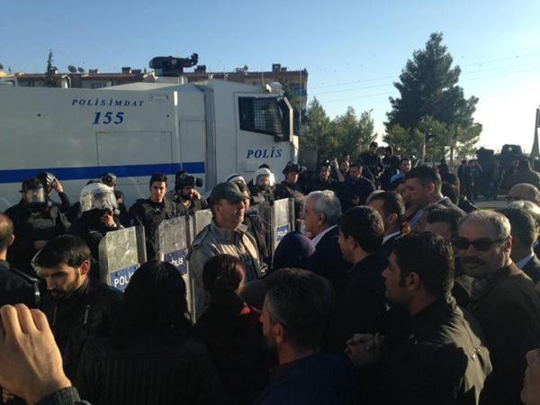 HDP'li Mithat Sancar hastaneye kaldırıldı!