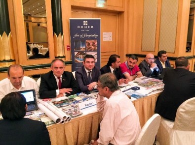 Başkan Öztürk Yahyalı'yı Yurtdışında Tanıttı