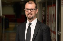 ULUDAĞ ÜNIVERSITESI TıP FAKÜLTESI HASTANESI - Genç Gazeteci Hayatını Kaybetti