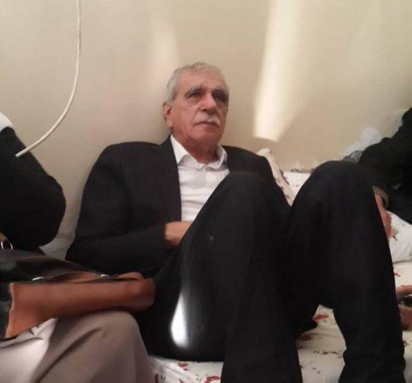 HDP'li Mithat Sancar hastaneye kaldırıldı!