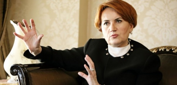Meral Akşener, Bahçeli'ye rest çekti!