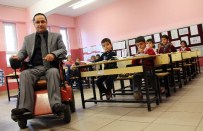 ENGELLİ İSTİHDAMI - Mahmut Hoca, Azmiyle Engelleri Aştı