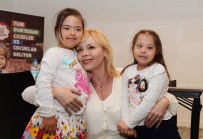 ZİHİNSEL ENGELLİLER - Tiyatrocu Funda İlhan'dan EXPO 2016'Ya Destek