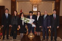 KOCAELİ VALİSİ - Vali Güzeloğlu Öğretmenleri Kabul Etti