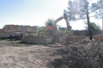 EMRULLAH CIN - Viranşehir Belediyesi Surlarda Çalışma Başlattı