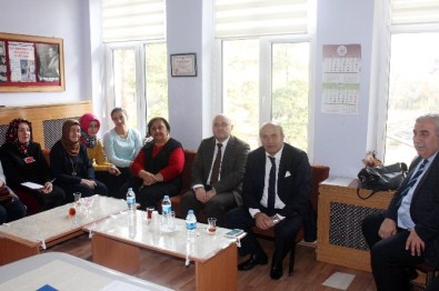 Başkan Arslan, Okulları Ziyaret Etti