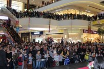 İLKAY - 'Beni Affet' Dizisinin Oyuncularından İmza Günü