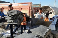 SÜLEYMAN ŞAH - Çadır Kentte 30 Bin Mülteciye Kışlık Battaniye Dağıtımı