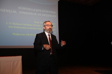 Küreselleşen Dünyada Gençlik Dindarlık Ve Değerler