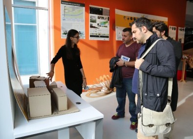 Mimar Adayları 3D Printer Eğitimi Aldı