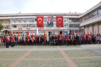 YASEMİN ÖZATA ÇETİNKAYA - Sinop'ta 24 Kasım Öğretmenler Günü Kutlandı