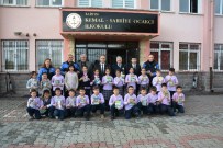 BARTIN VALİSİ - TDP'den Öğrencilere Kitap