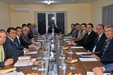 Vali Güzeloğlu, Kömürcüler OSB'nin Toplantısına Katıldı
