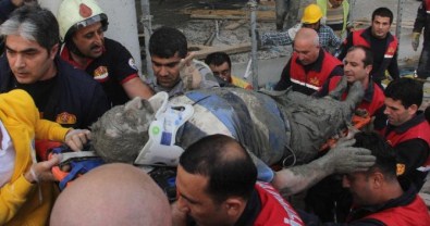 Adana'da Göçük Açıklaması 5 Yaralı