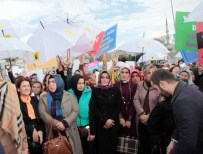 AK Partili Kadınlar 'Şiddete Karşı Dur' Dedi