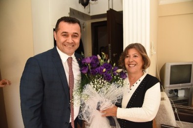 Başkan Yücel'den İlkokul Öğretmenine Sürpriz Ziyaret