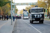 FıRAT KÜLTÜR MERKEZI - Diyarbakır'da Kadınlar 'Şiddete' Karşı Yürüdü