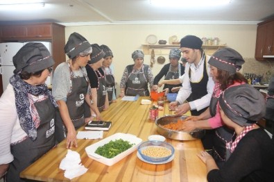 Esmek Mutfak Stüdyosu'nda Bulgur Yemekleri Kursu