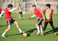 CELAL DOĞAN - Gaziantepspor, Gençlerbirliği Maçın Hazırlıklarına Ara Vermeden Başladı